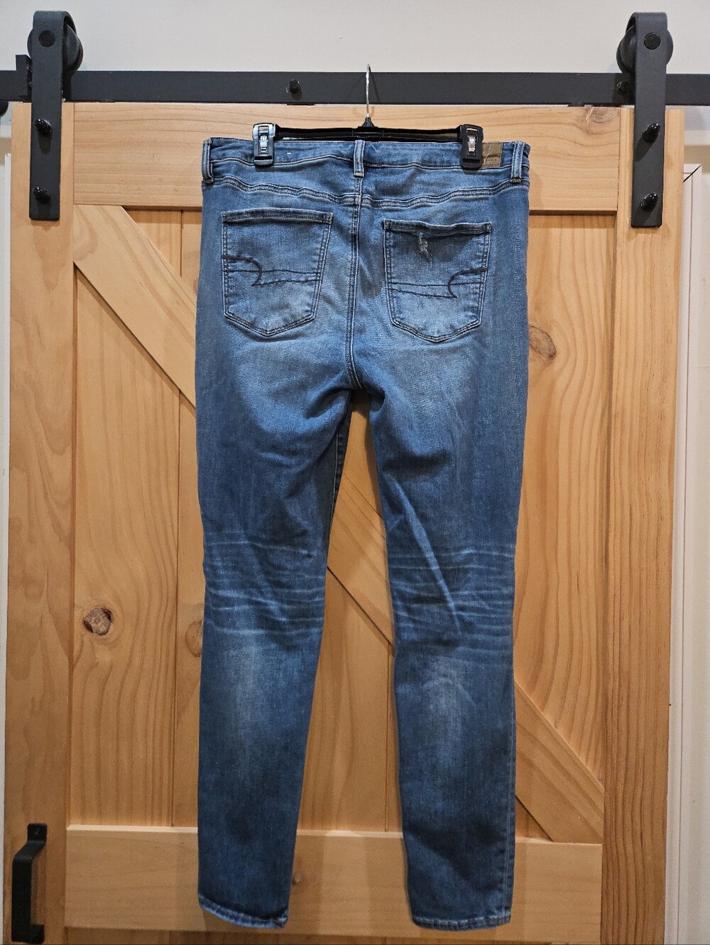 American Eagle | Distressed High Rise Jegging | Size 16 LONG - Picture 5 of 5